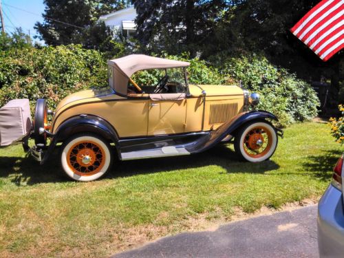 Ford 1931 model a roadster with rumble seat