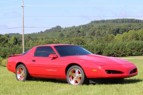 1992  pontiac firebird formula 350 tpi automatic red 68k original miles hard top