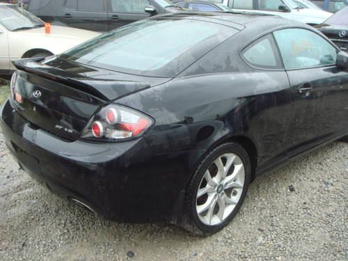 2008 hyundai tiburon gt......repairable / salvage