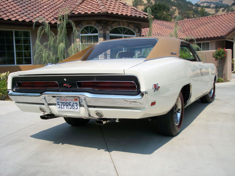 1969 dodge charger rt