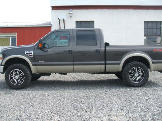 Ford: f-250 lariat crew cab pickup 4-door