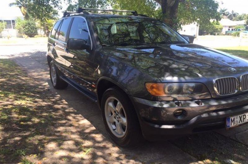 2002 bmw x5 sav