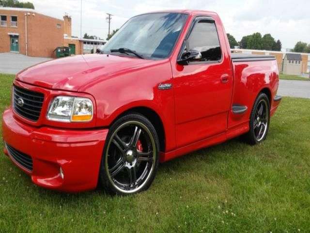 Ford: f-150 lightning