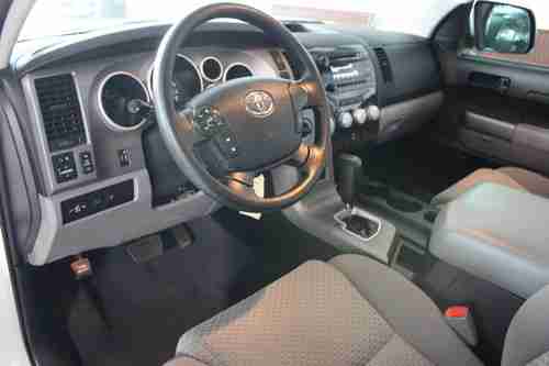 2012 Toyota Tundra Base Crew Cab Pickup 4-Door 5.7L, image 12