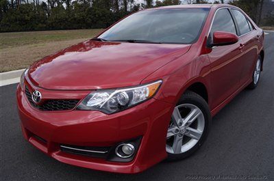 2012 toyota camry se navigation leather sunroof bluetooth never been owned