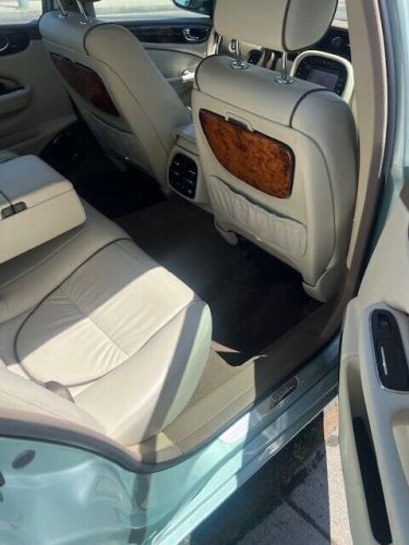 2005 jaguar xj8