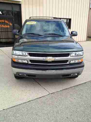 2004 Chevrolet Tahoe 1/2 Ton V8 4Door LS 2WD LOW MILES Runs Great, US $7,995.00, image 2
