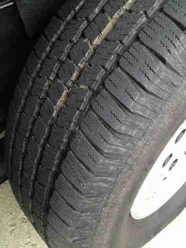 2004 Chevrolet Tahoe 1/2 Ton V8 4Door LS 2WD LOW MILES Runs Great, US $7,995.00, image 7