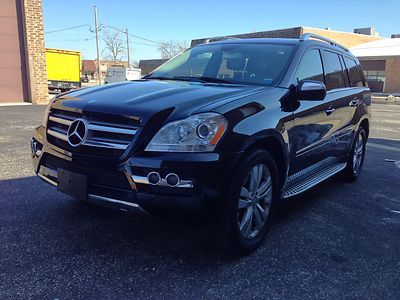 2010 mercedes benz gl 450 4 matic    fully loaded premium package ..   rebuilt