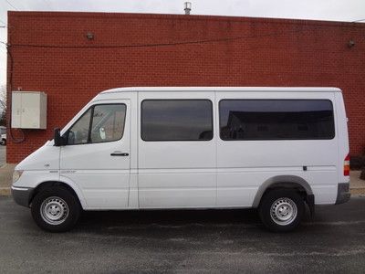 Dodge sprinter 2500 freitliner 9 passanger 2.7l benz diesel no reserve