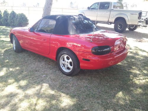 2000 red mazda miata ls 43k miles