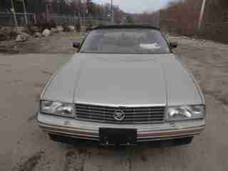 1991 Cadillac Allante Value Leader Convertible 2-Door 4.5L, image 5