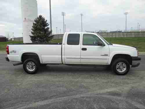 2004 Chevrolet Silverado 2500 HD LS Extended Cab Pickup 4-Door 6.6L *NO RESERVE*, image 2