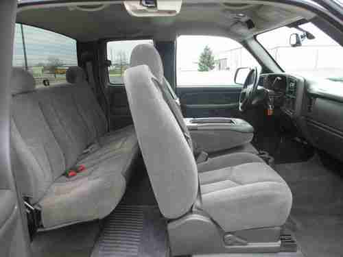 2004 Chevrolet Silverado 2500 HD LS Extended Cab Pickup 4-Door 6.6L *NO RESERVE*, image 11