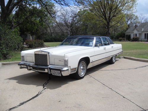 1977 lincoln town car 18k mi survivor