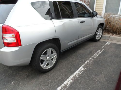 2007 jeep compass base sport utility 4-door 2.4
