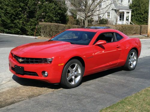 2010 chevrolet camaro 2lt 6-speed manual 312hp 29mpg