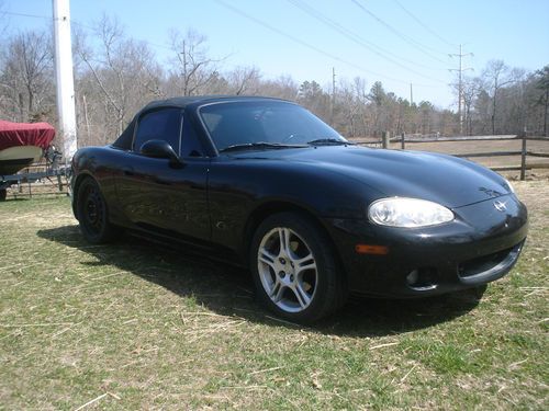 2003 mazda miata convertible very rare automatic, low miles, drive anywhere