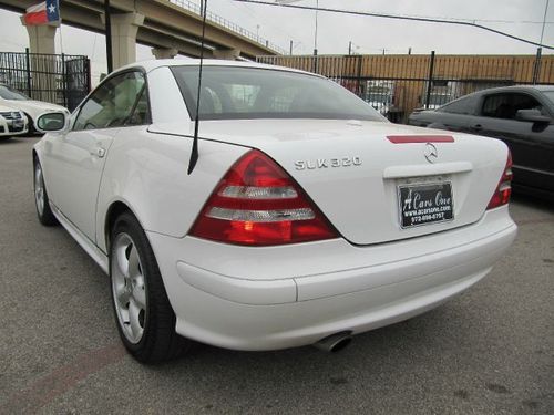 2001 mercedes-benz slk320 base convertible 2-door 3.2l