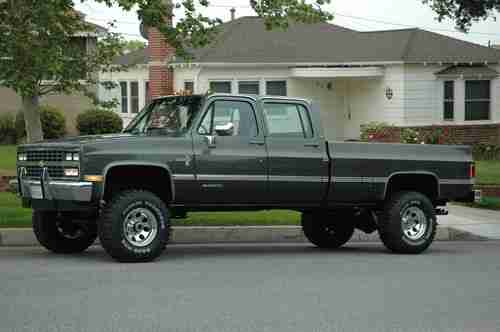 1989 Chevrolet Crew Cab 1 ton 4x4, image 2