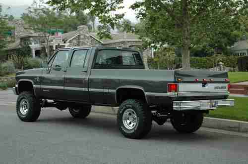 1989 Chevrolet Crew Cab 1 ton 4x4, image 11