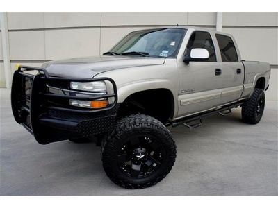 Custom lifted chevy silverado 2500hd lt 4x4 steel bumper pioneer tv/dvd must see