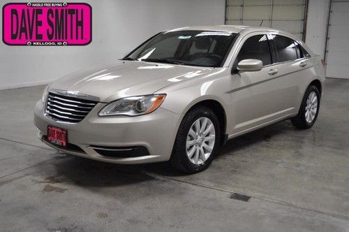 2013 new cashmere premium  cloth remote keyless entry w/panic alarm uconnect!!!