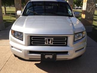 2007 honda riggeline  rtl 4wd,crewcab 42kmi one owner,clean carfax heated seats