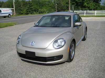 2012 volskwagen beetle 10k miles super clean lowest price on ebay