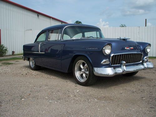 1955 chevrolet 2 door sedan 210