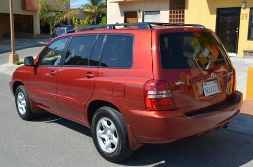 2003 toyota highlander 4 door