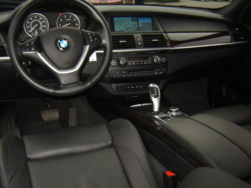 2010 BMW X5 xDRIVE 4.8I, image 9