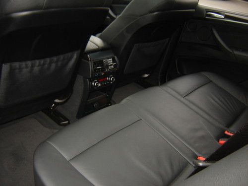 2010 BMW X5 xDRIVE 4.8I, image 12