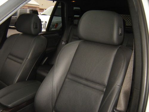 2010 BMW X5 xDRIVE 4.8I, image 16