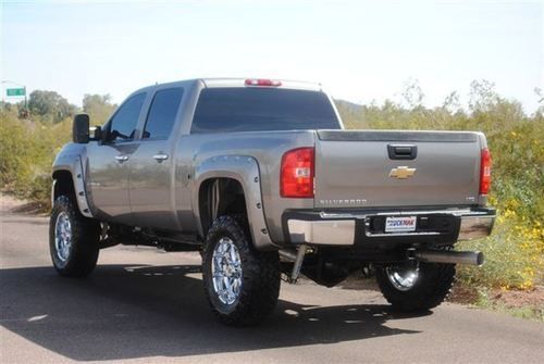 2008 Chevrolet Silverado 2500HD LTZ Truck, image 2