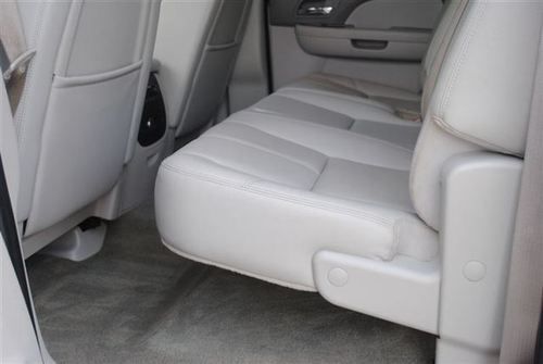 2008 Chevrolet Silverado 2500HD LTZ Truck, image 11