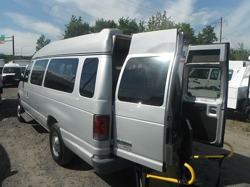 06 FORD E-350 HANDICAP VAN WHEEL CHAIR LIFT 94384 MILES NEW TIRES RUNS PERFECT, US $9,995.00, image 6