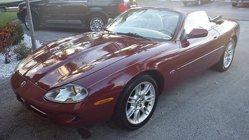 1998 jaguar xk8 base convertible 2-door 4.0l