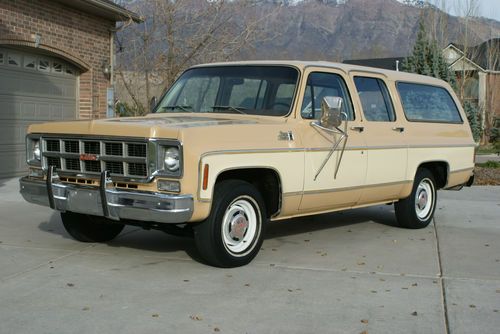 1977 gmc suburban trailering special!!! low miles!!! original owner!!!