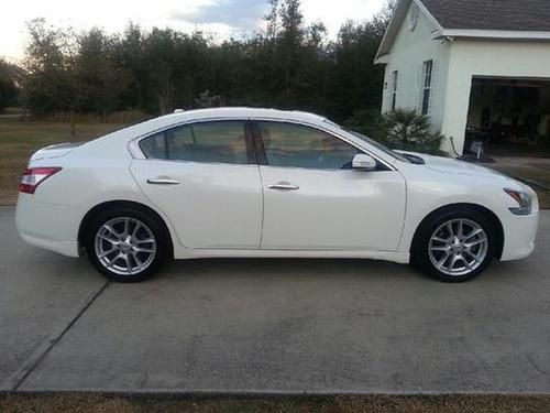 2010 nissan maxima 3.5 sv w/ sport package