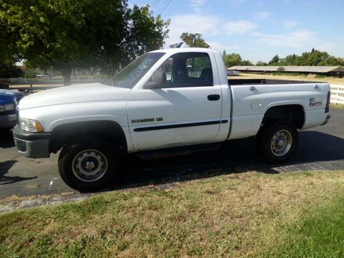 2000 dodge ram 1500 4x4