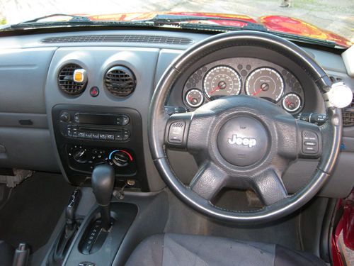 2007 Right Hand Drive Jeep Liberty Sport Sport Utility 4-Door 3.7L, image 3