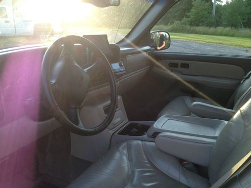 2000 GMC Yukon XL 1500 SLT Sport Utility 4-Door 5.3L, US $4,999.00, image 6