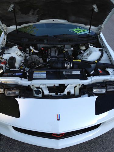 1995 Chevrolet Camaro Z28 Coupe 2-Door 5.7L, US $6,500.00, image 3