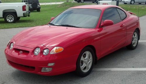 2001 hyundai tiburon base coupe 2-door 2.0l