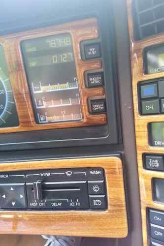1987 Cadillac Allant'e  very clean low miles... beautyful car..soft top  hard top, image 7
