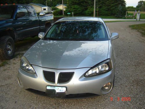 2007 pontiac grand prix  115000 miles, no reserve