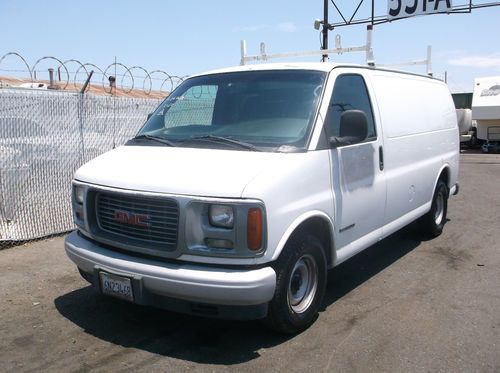 2001 gmc savana, no reserve