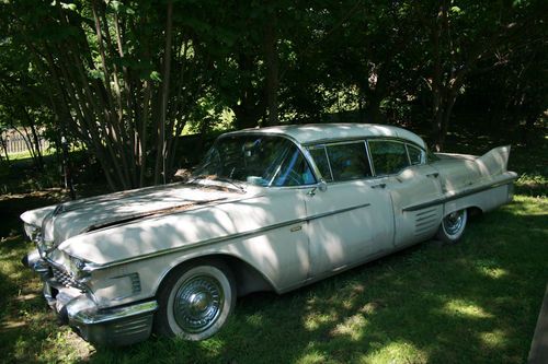 1958 cadillac de ville