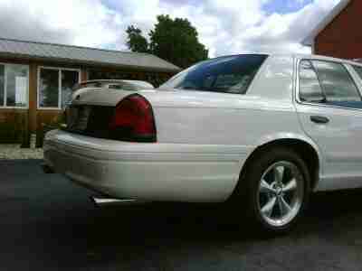 2006 Ford Crown Victoria Police Interceptor - AWESOME !!, image 3